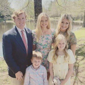 Meet your Posher, Molly